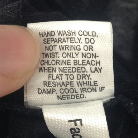 Express Sheer Black Tee with Front Pocket Size XS - Picture 9 of 9